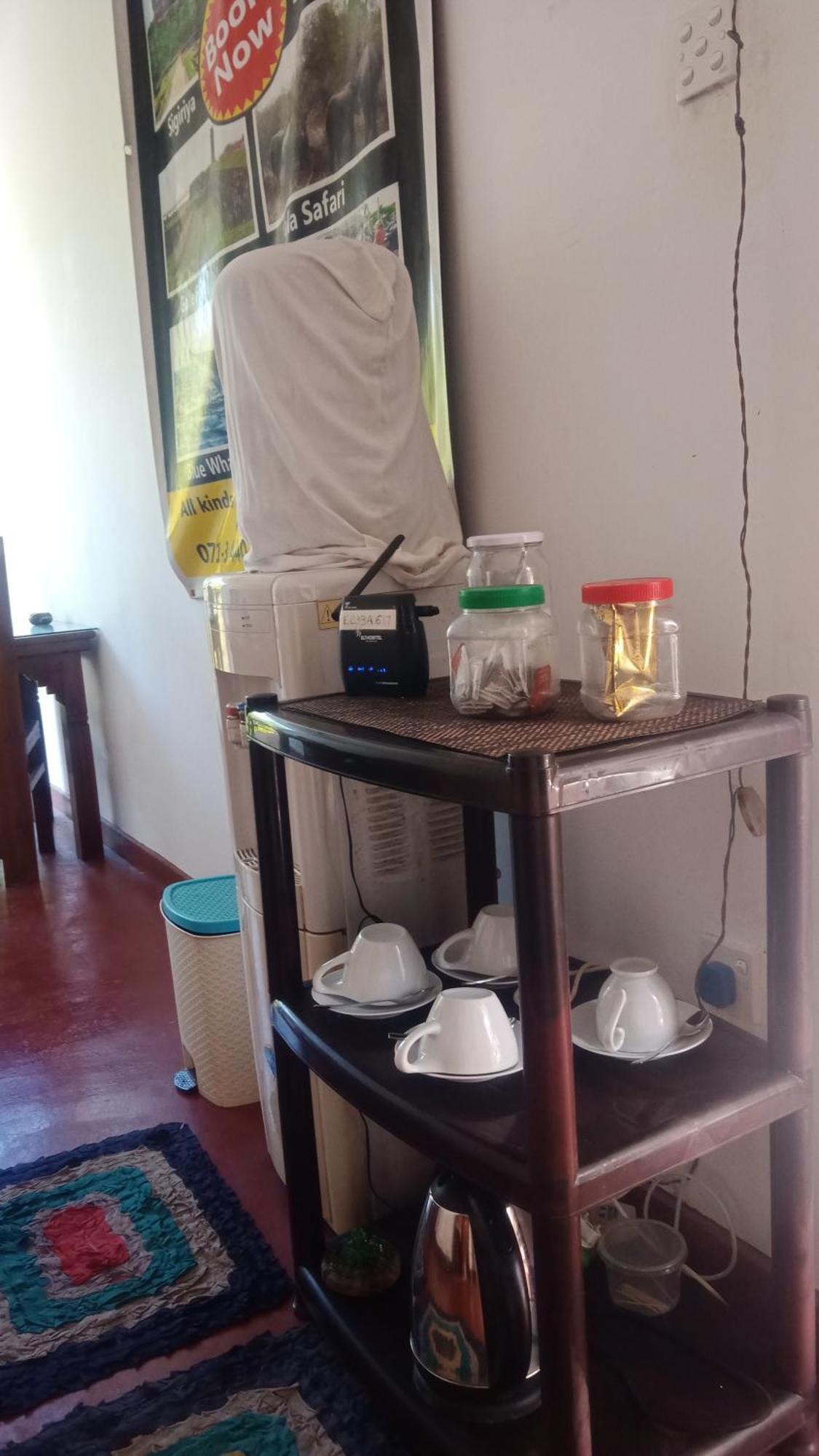 Little Swan Guest House เบนโตตา ภายนอก รูปภาพ