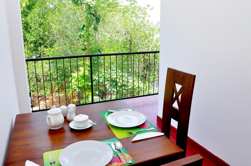 Little Swan Guest House เบนโตตา ภายนอก รูปภาพ